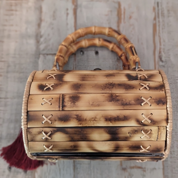WaiWai Bamboo Tassel Handbag - Picture 7 of 10